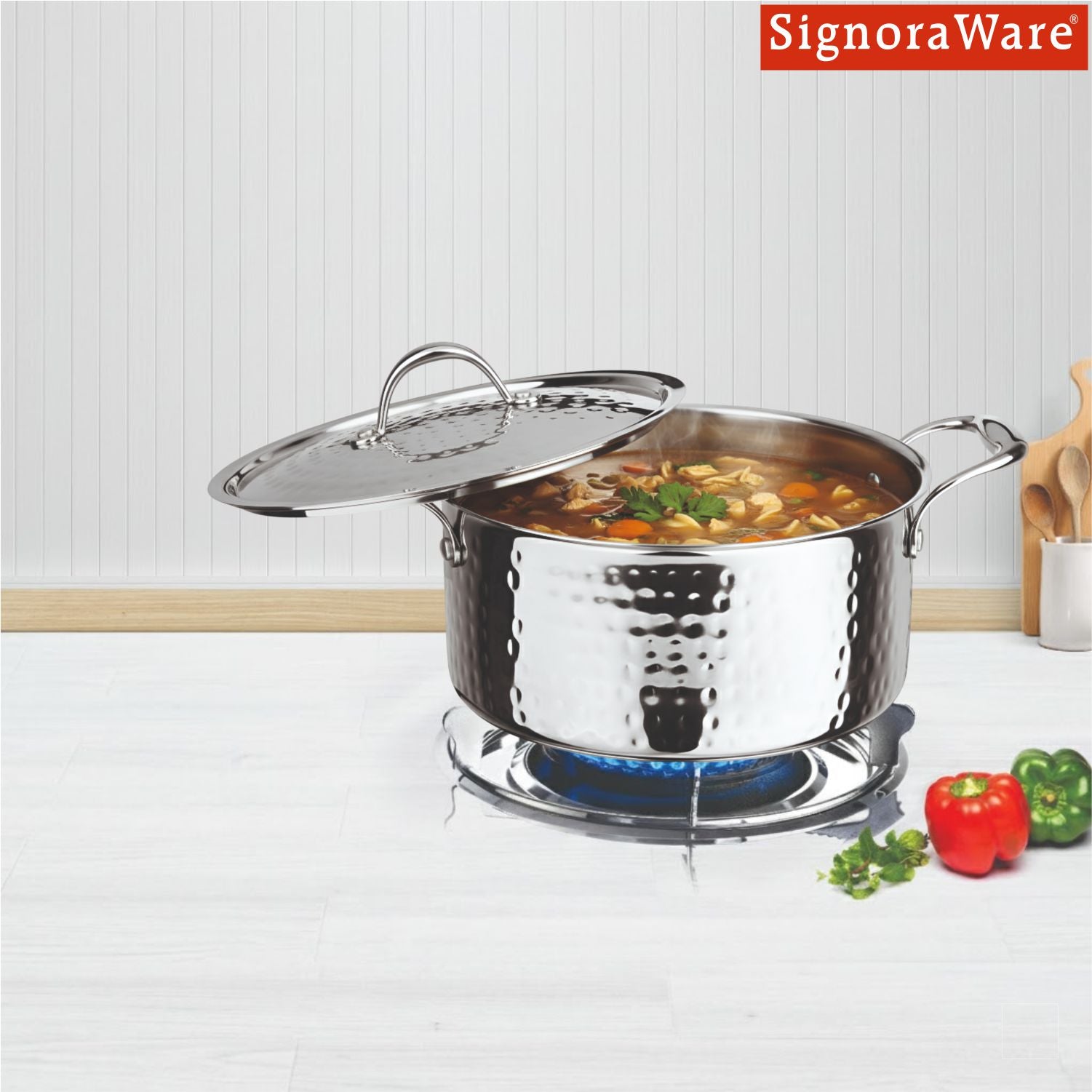Artista Triply Stewpot (Hammered) with Lid 26cm